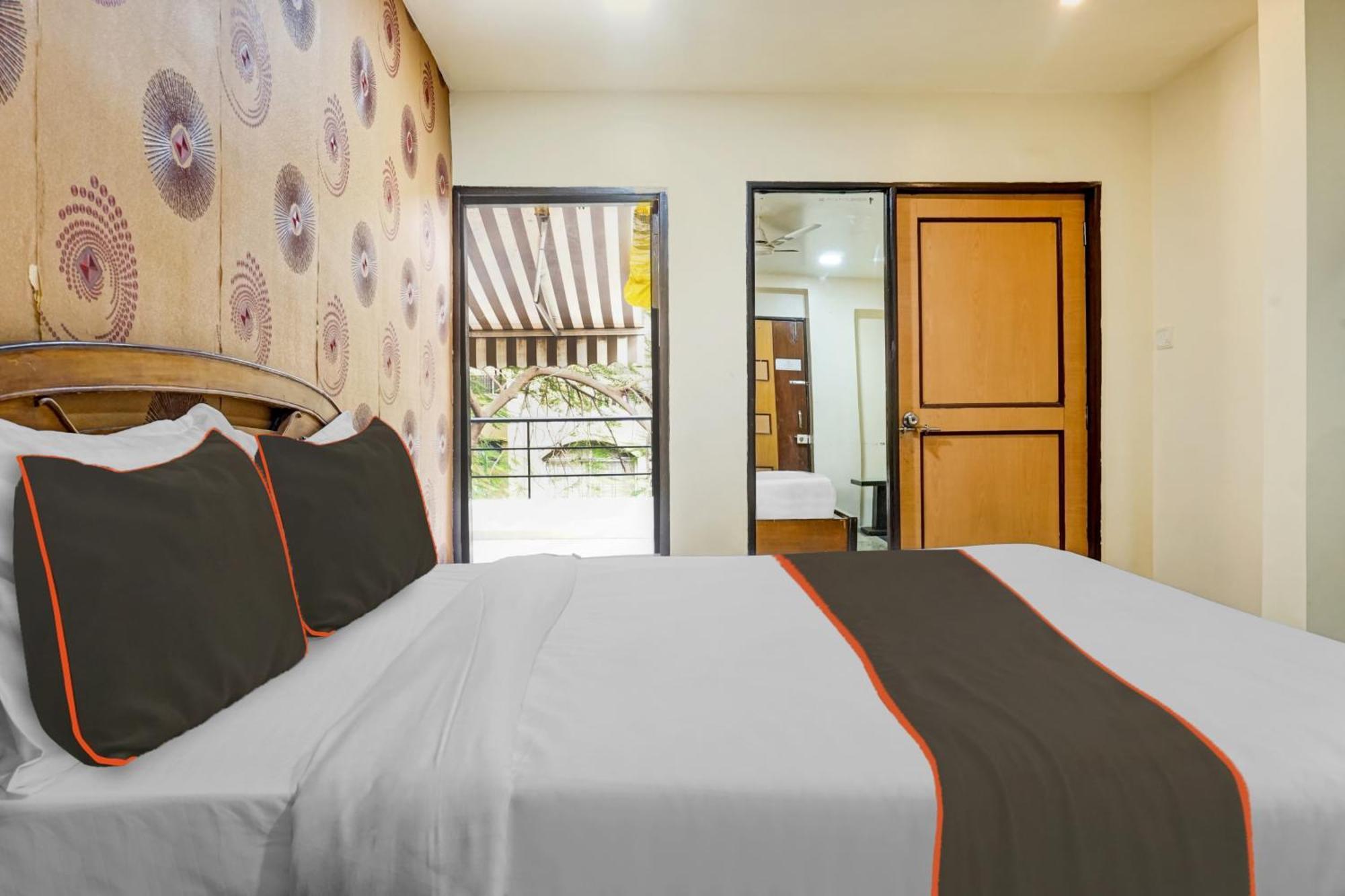 Hotel Galaxy Residency Kalyani Nagar Pune Luaran gambar